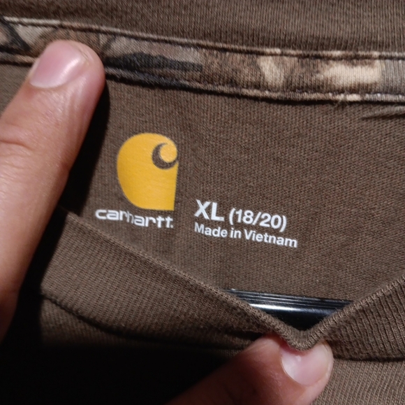 Carhartt Brown and Camouflage big boy size XL 18/20 Shirt - Picture 3 of 4